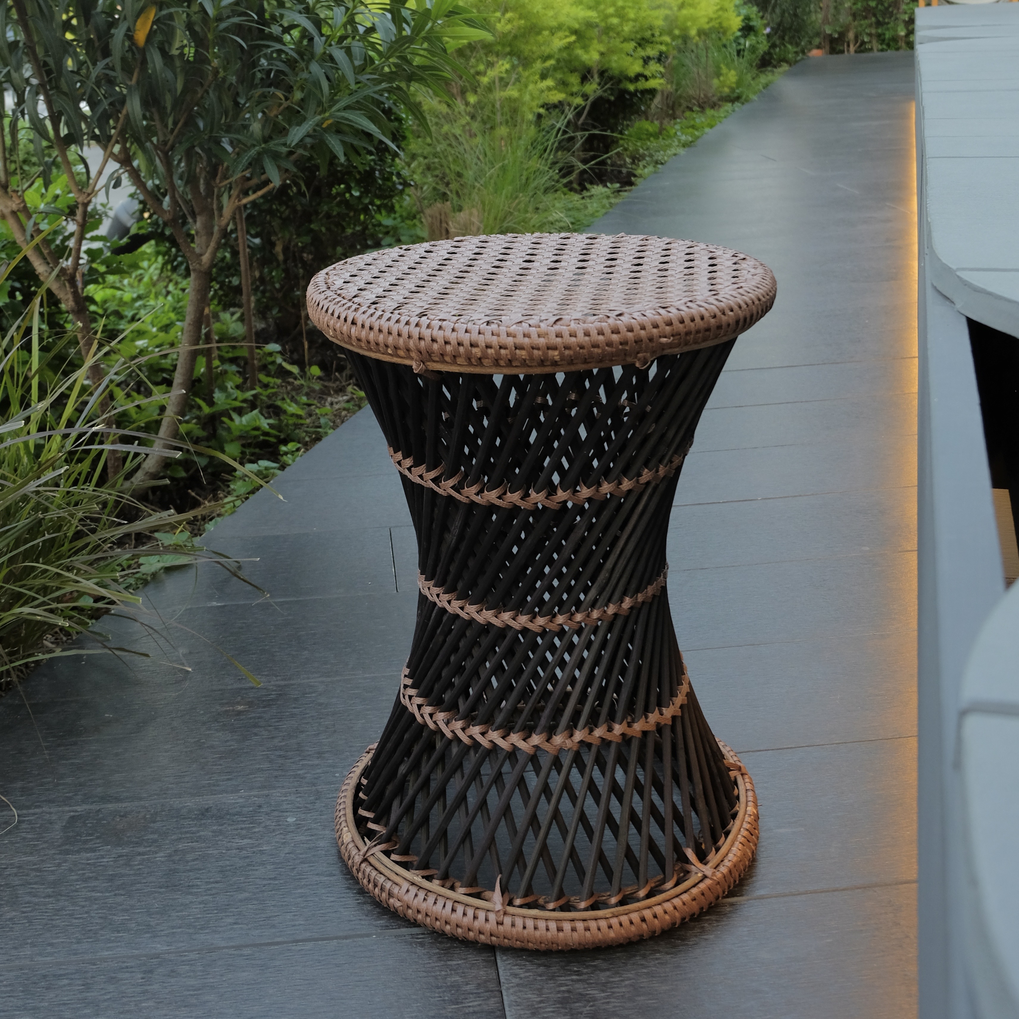 Lampang Stool Black-Brown-M