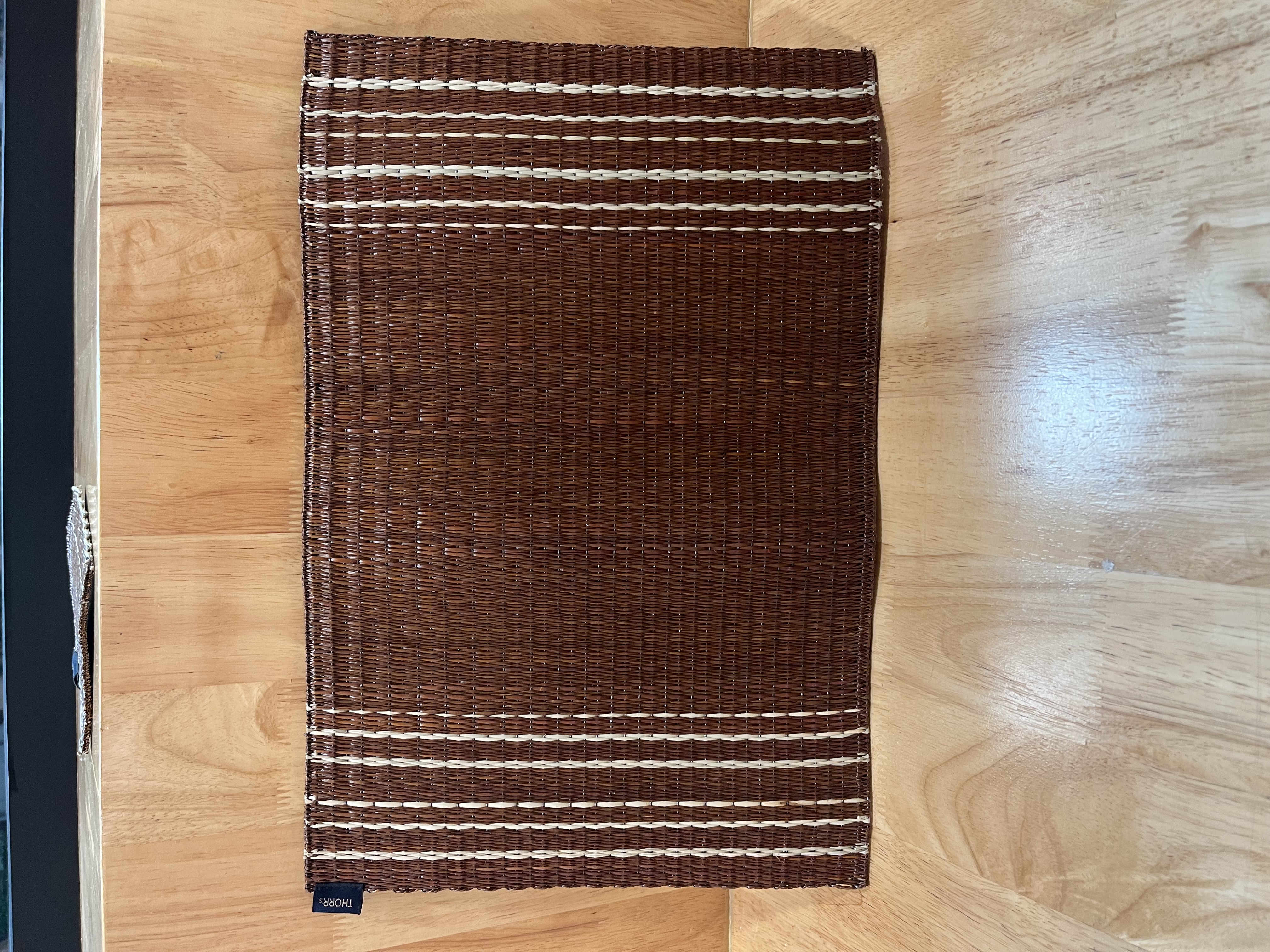 Saifon brown placemat