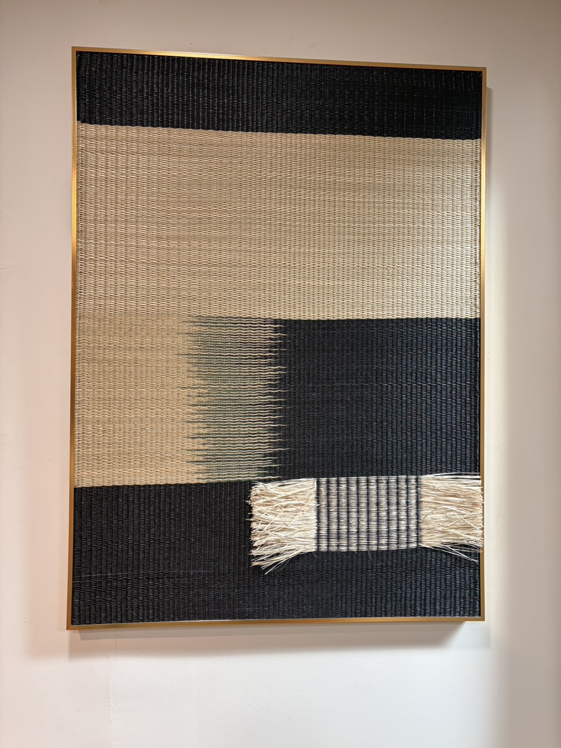 Woven frame Pulse terra black series 60x80 cm(อลูมิเนียม)