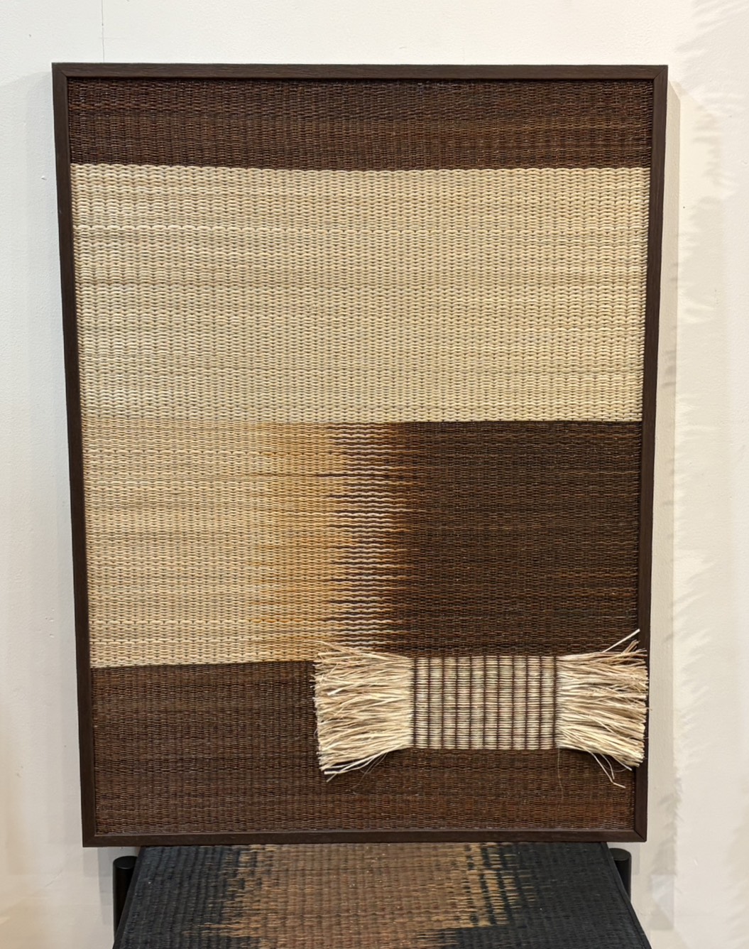 Woven frame Pulse terra brown series 60x80 cm (กรอบไม้)