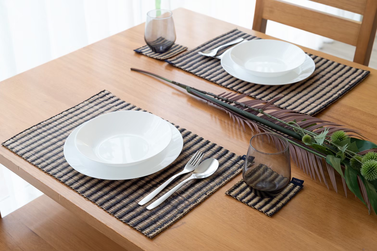 Stripe black placemat