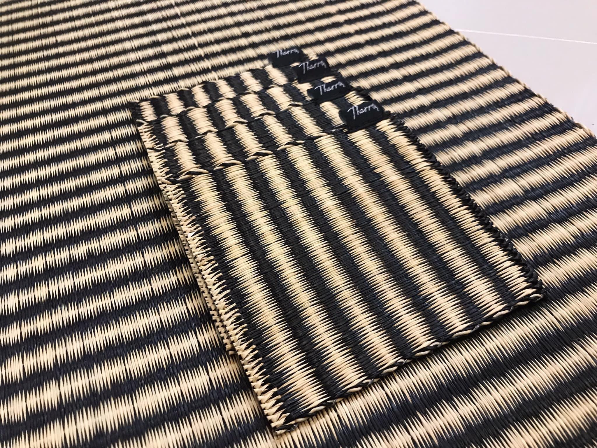 Stripe Black placemat